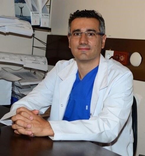 doktor ortopedist Mustafa